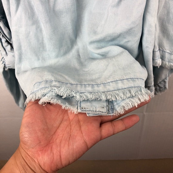 R + J Couture Light Chambray Cold Shoulder M - Picture 5 of 7